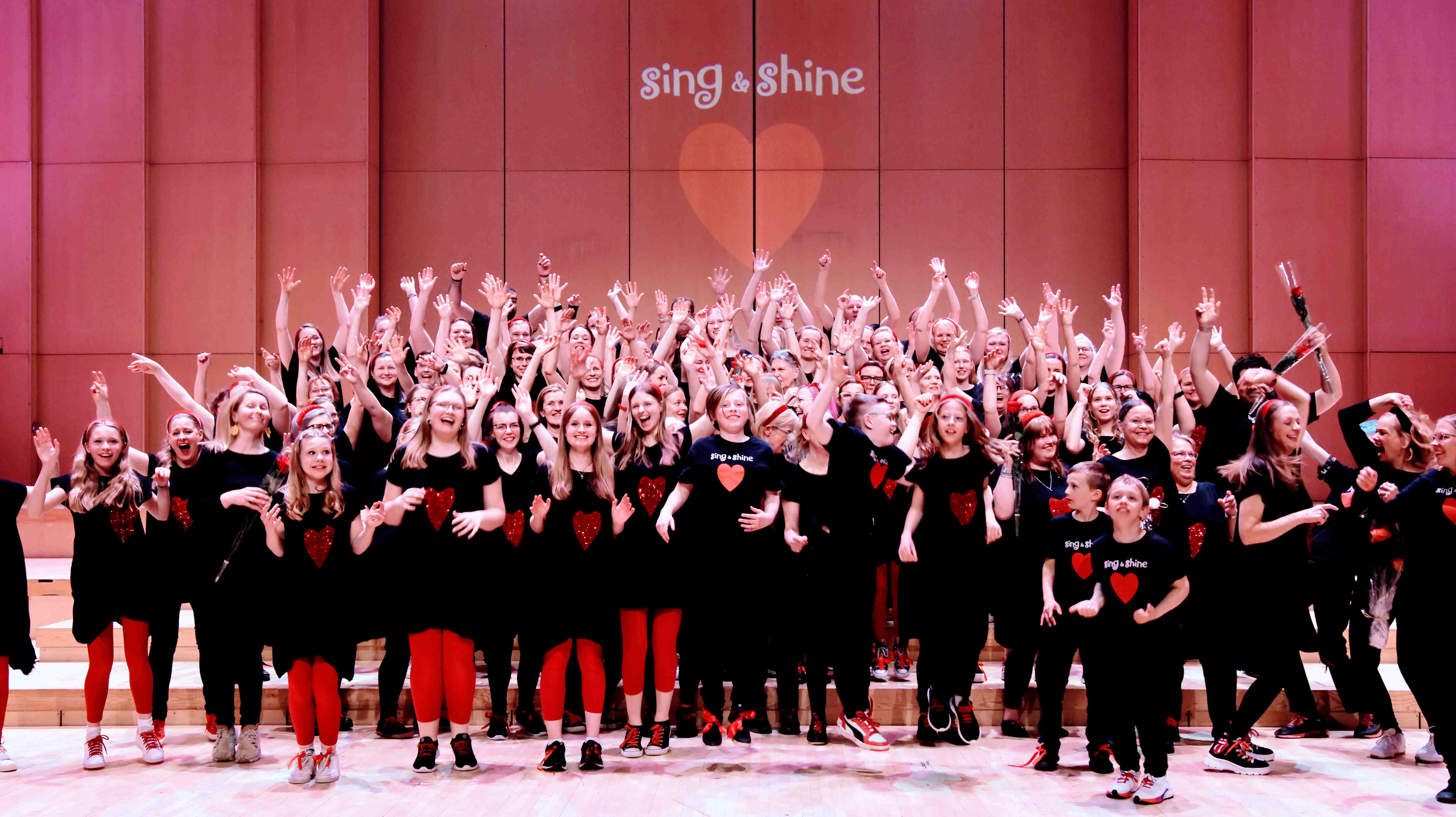 Sing & Shine 10-v Juhlashow