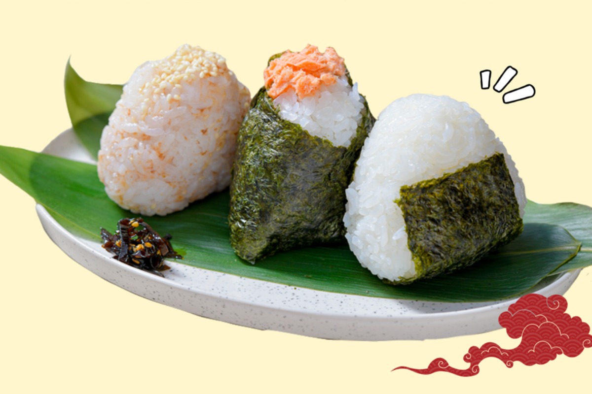 Learn to make Japanese Rice Balls (Onigiri)